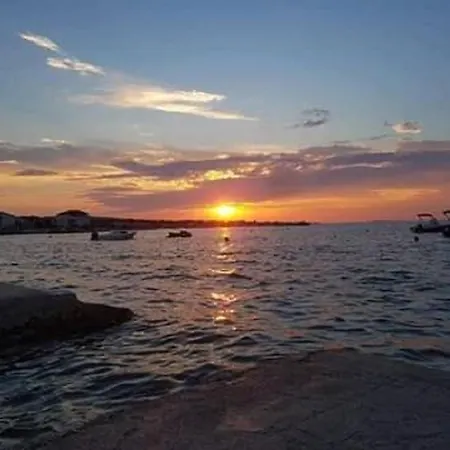 Romantic Gostinjska kuća 2*