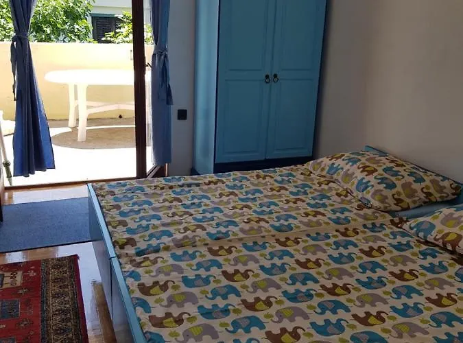 Gostinjska kuća Romantic Vir